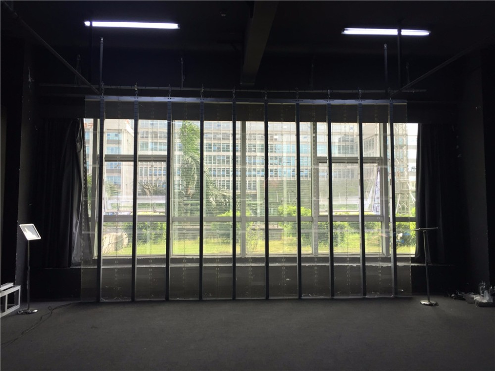 Glass LED Display With High Resolution.jpg Glass LED Display With High Resolution.jpg